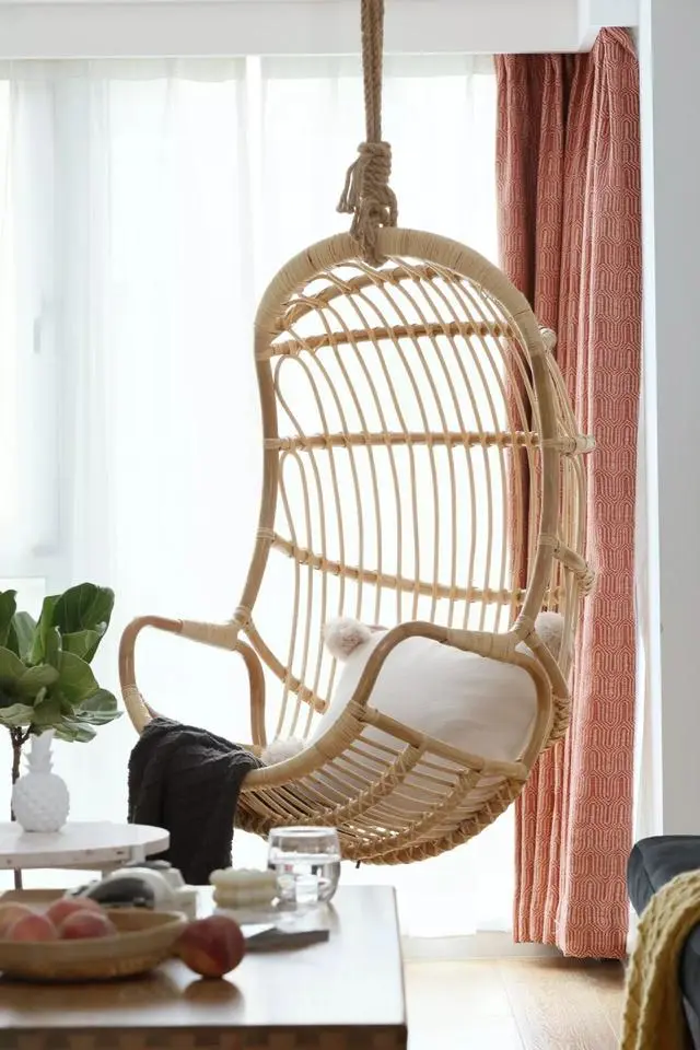 70㎡轻奢北欧2室2厅，舒适与优雅兼备，灰白基调+墨绿色软装！