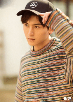 张哲瀚|张哲瀚事件背后：复出和反扑