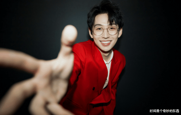 时间是个奇妙的东西 齐思钧会撑起湖南卫视主持的一片天吗？