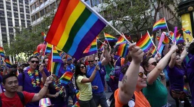 育儿馨说|欧盟濒临解体边缘?法德私下积极修复对华关系,东欧小国抗议