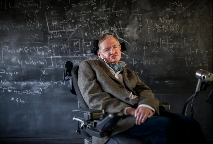 霍金 2021只是一个烟雾弹，2023年人类将面临什么？霍金预言都是噱头