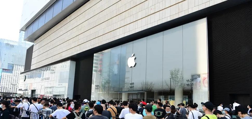 iphone12|“跳水王”iPhone12？苹果官方有大动作！网友：国产机的“灾难”