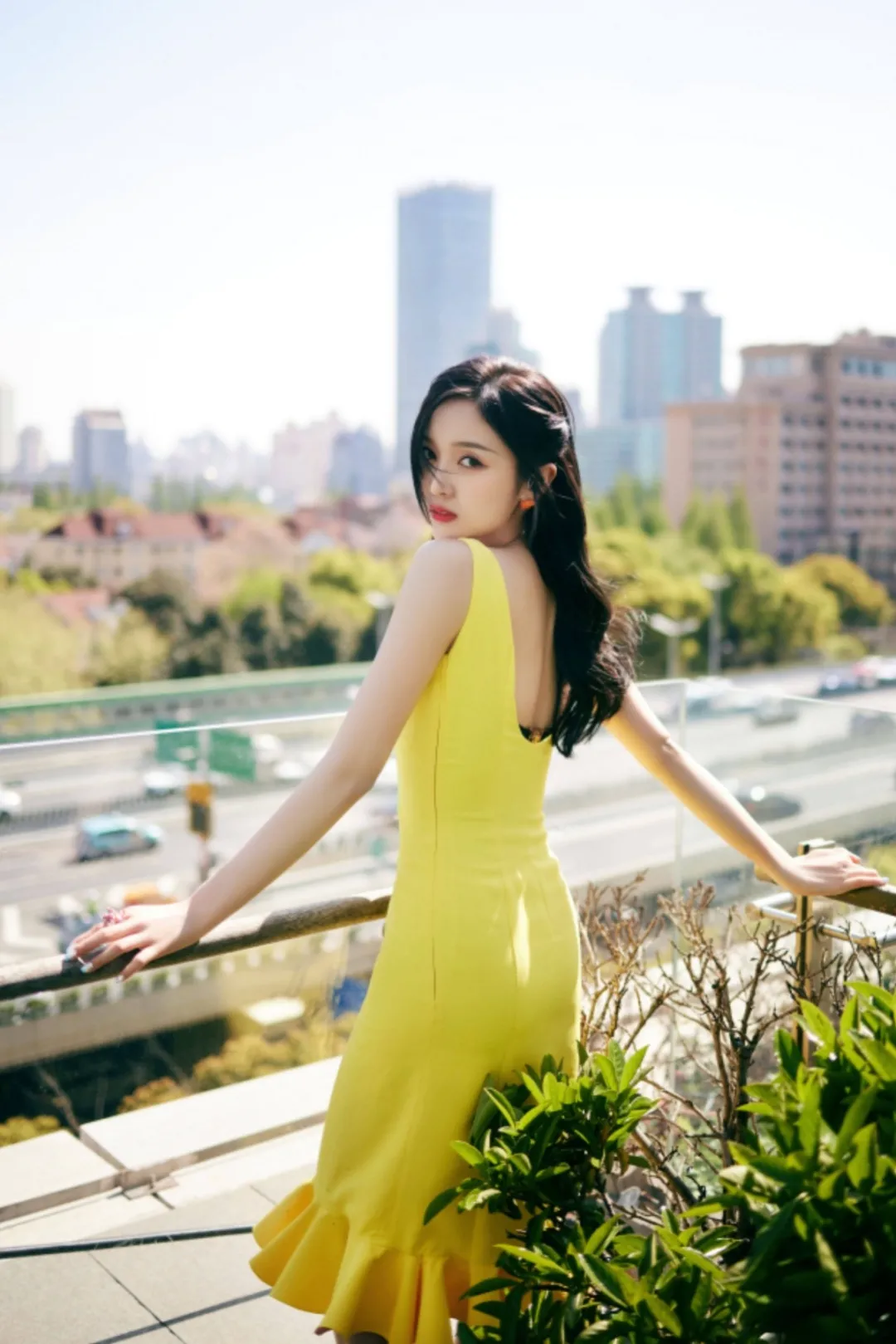 吴宣仪|八卦：吴宣仪颜值、皓衣行延播、任敏拍戏状态、景甜合作张彬彬、鹅厂选秀