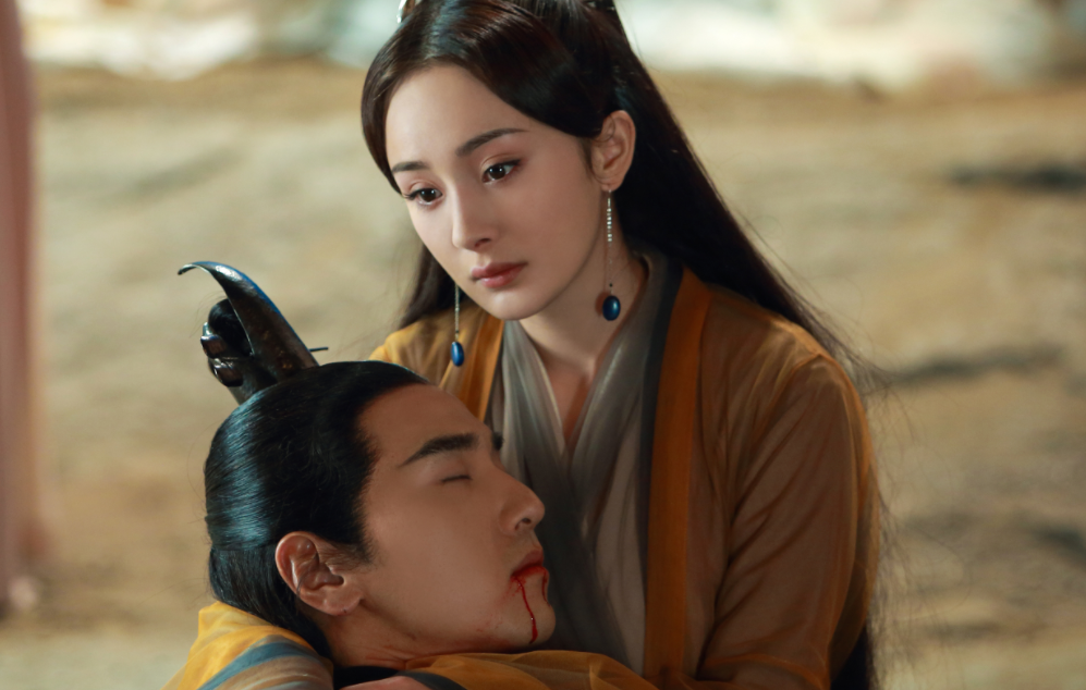 杨幂|央视高调宣传,杨幂霸屏剧来袭,好家伙又是神仙阵容,熬夜也要追