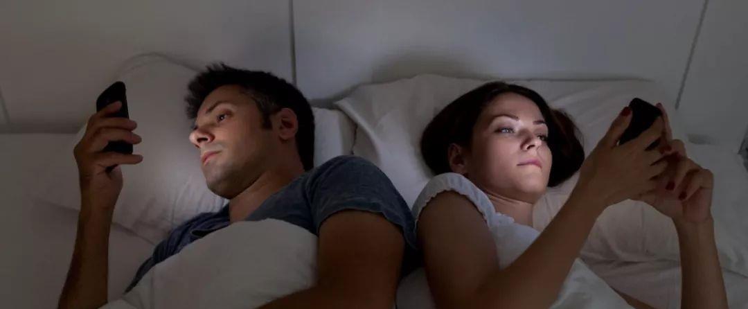 小雪妈妈育儿|孩子这两个时间段睡得香,不是啥好事,及时叫醒,不利于娃长身体