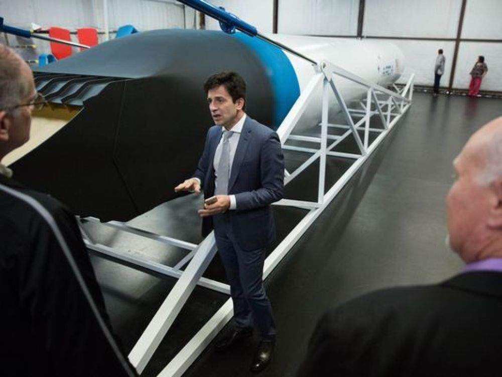 伊隆·马斯克 美国火箭公司提出水火箭设想，计划打造回收火箭，或打破猎鹰神话