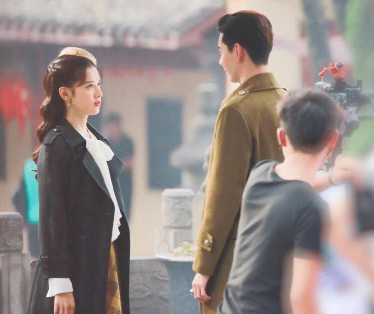 林彦俊|林彦俊首部民国剧上映，搭档张婧仪上演“三角恋”，爆款预定了