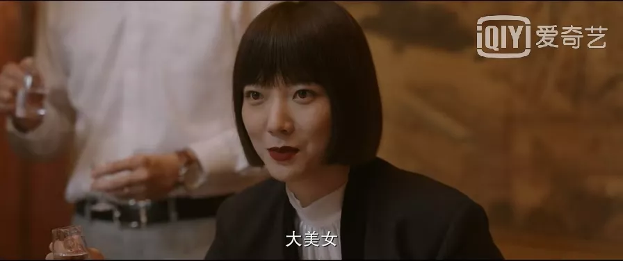 冯小刚|拿女明星“下酒”的京圈饭局，早该踢翻了