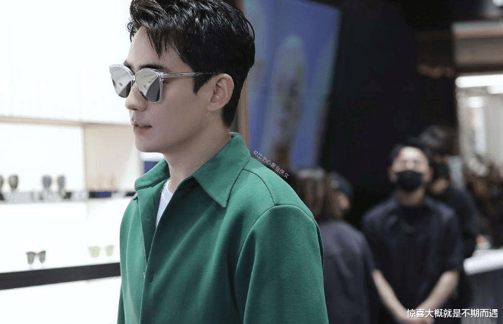 朱一龙|朱一龙的温柔是要溢出屏幕的了，娱乐圈少见，这么温和的人