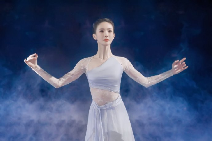 张艺兴|张艺兴新电影路透曝光，主创阵容太优秀，张艺兴或能凭此片拿影帝