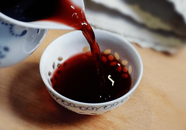 挚爱宝宝一生|喝桑葚酒好处有哪些？男女都可以常喝，别傻傻的还不知道