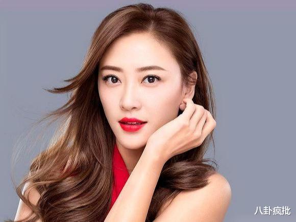 陈飞宇|周渝民开除保姆，于正狗急跳墙，应采儿给儿子改名，陈飞宇找大师，陈小纭黑红