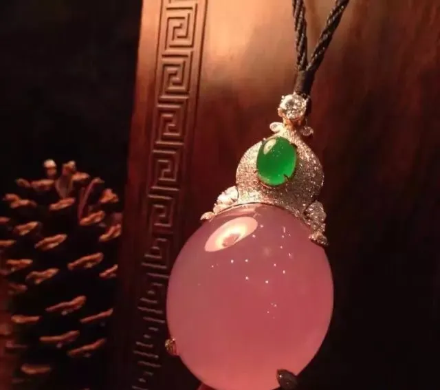 翡翠|收藏翡翠的优势有哪些？