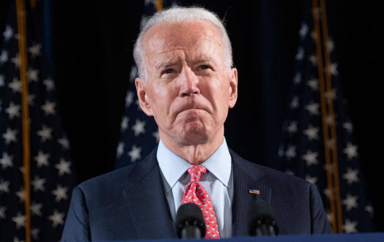  局势升级！印度高官当街遭枪杀，拜登心腹辞职，俄外长炮轰西方