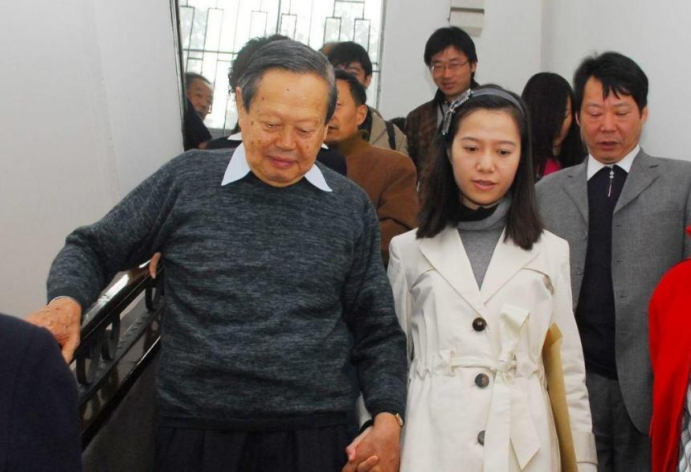 科学家 当代最伟大的科学家，被误解的物理学泰斗，网友欠杨振宁一个道歉