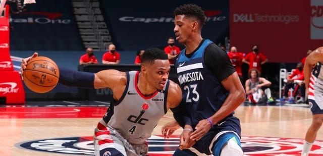 勒布朗·詹姆斯|NBA最新助攻榜:詹姆斯第十,保罗第四,榜首之人不是韦少而是他