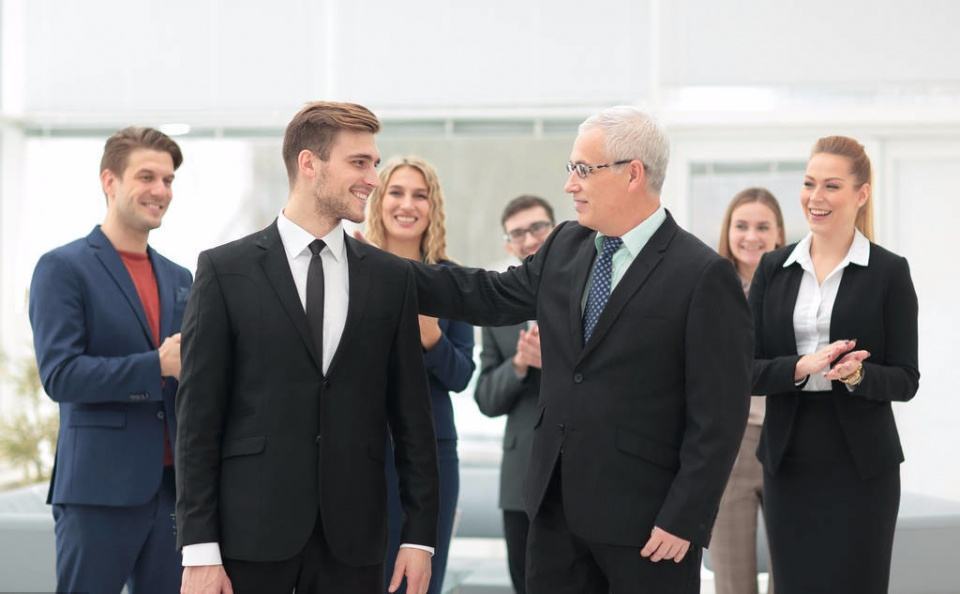 |身在职场，领导要提拔你的四个征兆，尽早发现，提早准备