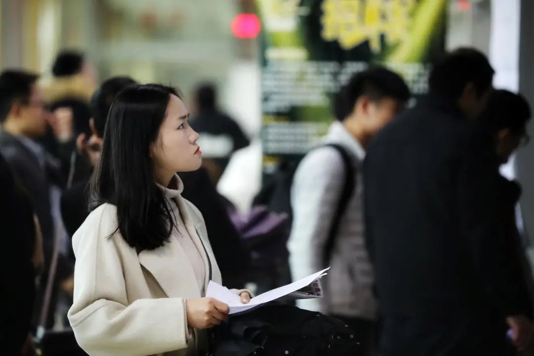 留学生|?留学5年花140万，回国月薪4500，父母很受伤：海归变海废？