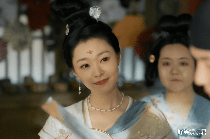 宋轶|谁说精明脸演不了单纯美人？宋轶现身《风起洛阳》，娇憨形象淋漓尽致