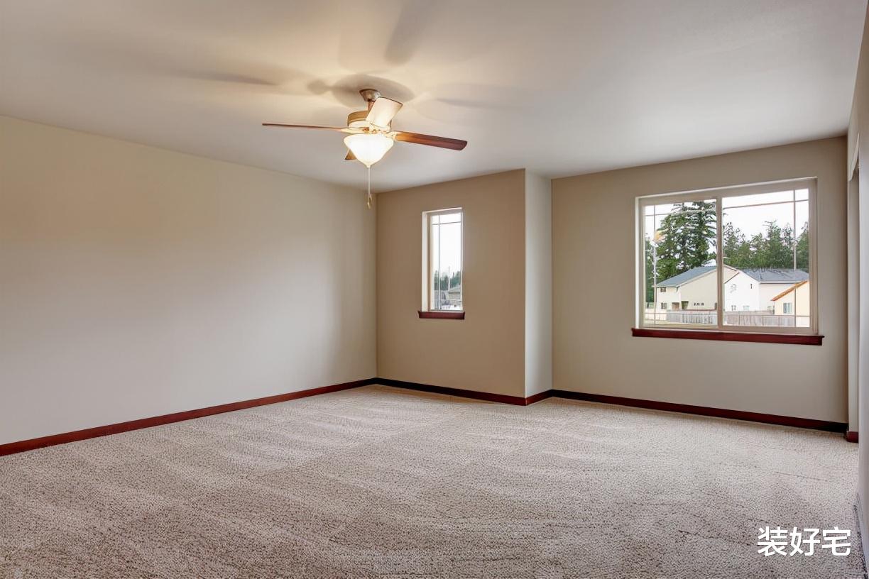 刚装修好的踢脚线,就让我拆掉了,入住后就发现这个决定真对!