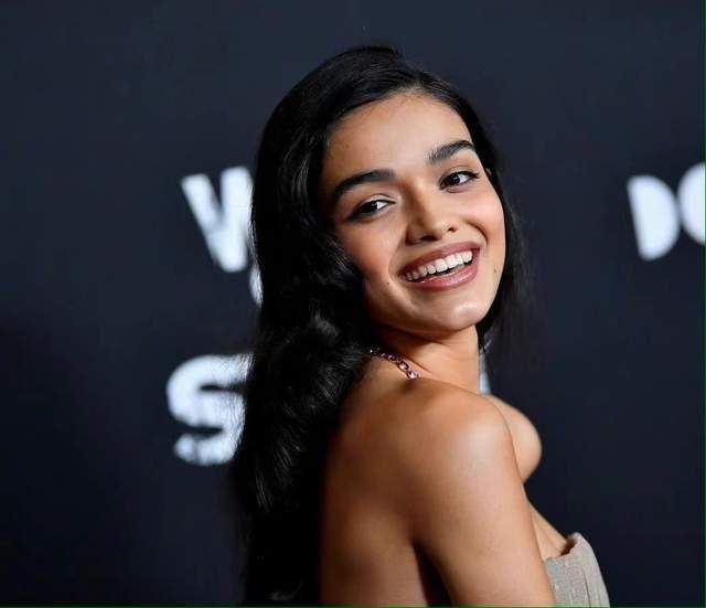 井柏然|斯皮尔伯格新作首映获好评，瑞秋·齐格勒凭该片获NBR最佳女主角奖