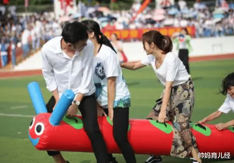 浙江大学|浙大出现“混血校花”，颜值的天花板来了，气质拿捏的死死的
