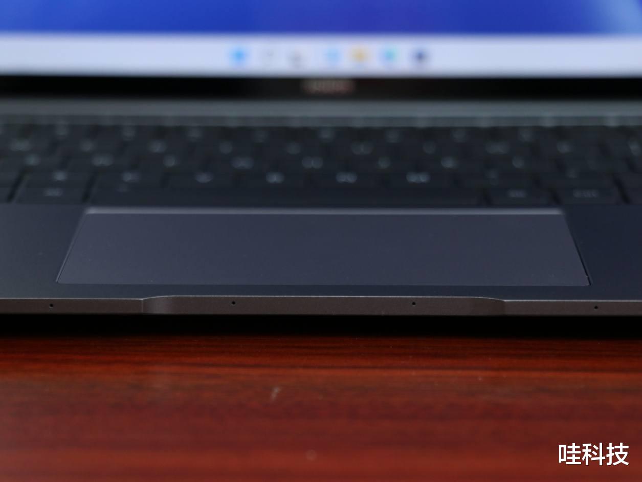 苹果|荣耀MagicBook V 14综合测评：不同以往的高品质生产力工具