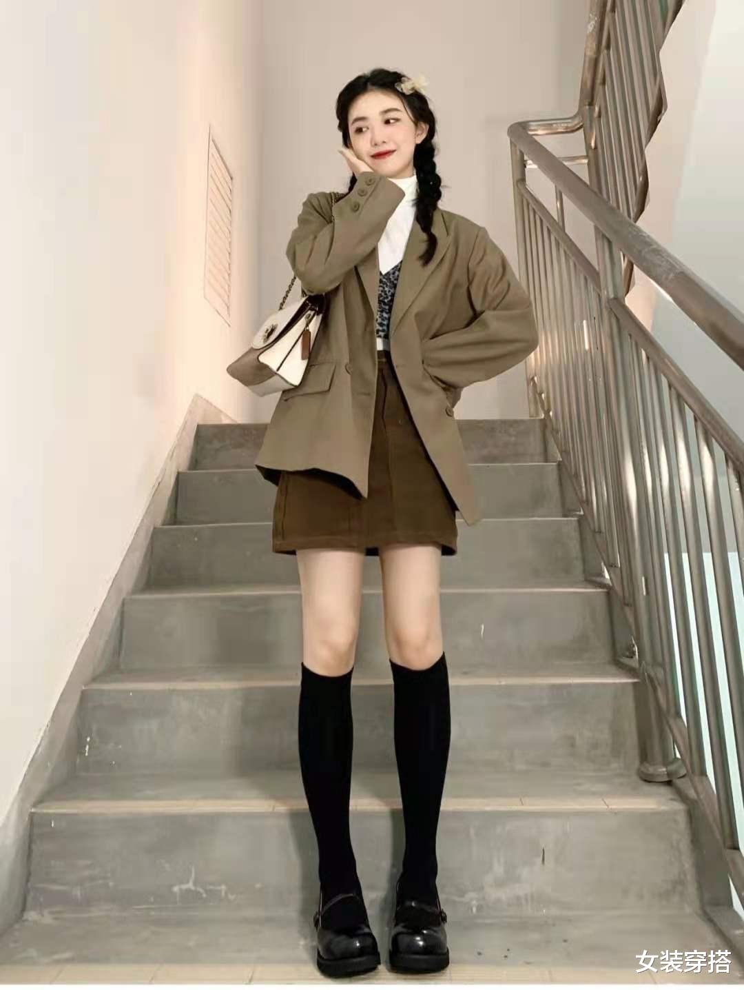 女装穿搭|秋天女生穿什么衣服好看图片欣赏