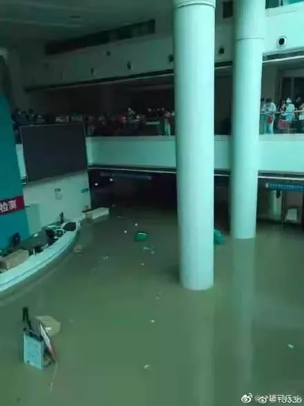 伦琴在线|紧急！郑州极端暴雨天气，超百台高端影像设备遭遇水淹