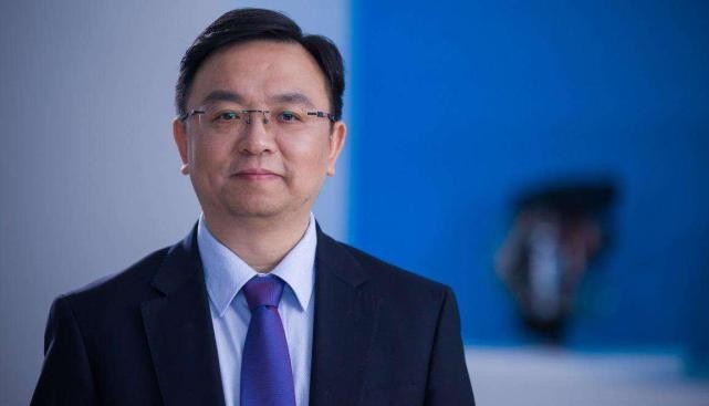 特斯拉|比亚迪：只要国家有困难，我什么都可以造！