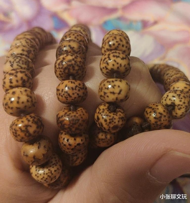 文玩|夏天一定注意的四种文玩,盘玩要加倍小心,否则很容易盘脏盘坏