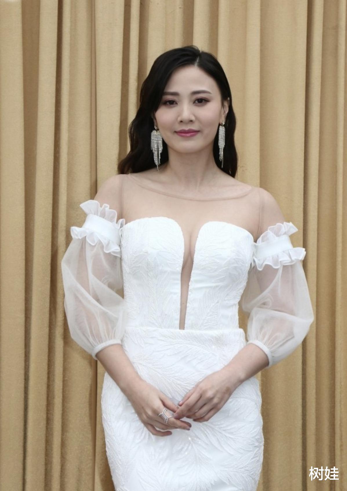 朱晨丽|朱晨丽时隔两年拍TVB新剧，与黎耀祥合作，曾因人际关系差遭冷待