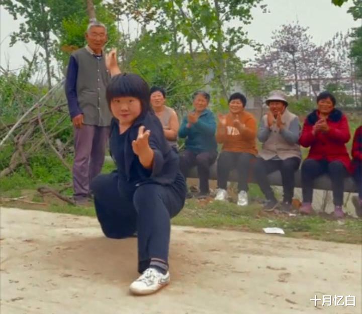 十月忆白 精通十八般武艺的网红，走上央视频道的女中豪杰，男人自叹不如！