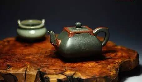 青金石|追壶人：紫砂壶市场水深到底深在那？