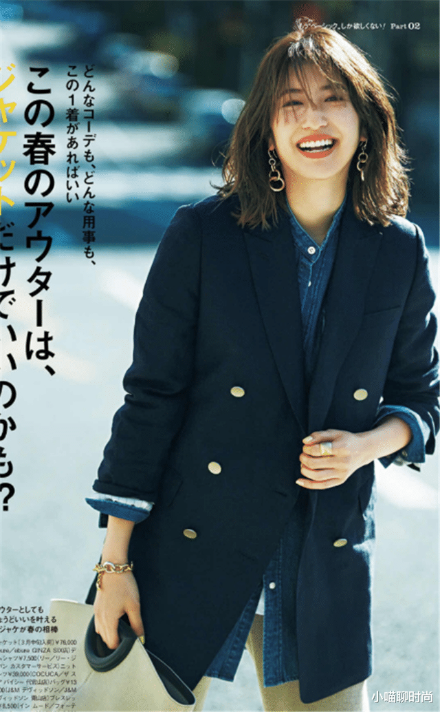 短发|50岁女人，尽量别留长发、烫卷发！今年流行这3款短发，洋气减龄