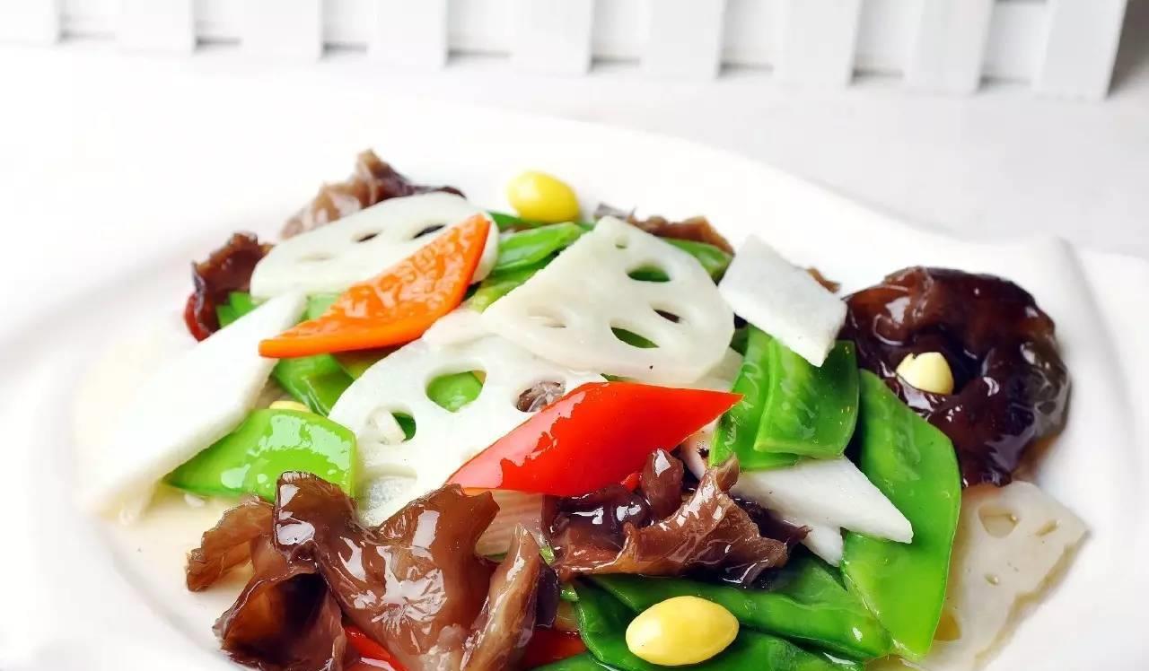 心脏|建议中老年：入秋少吃肉，若不差钱常吃这5种食物，营养高好吸收