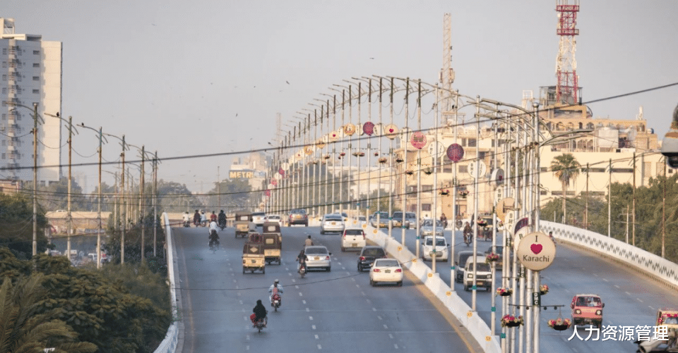 董明珠|董明珠的面试“大法”：1个问题，直接PASS掉所有人！