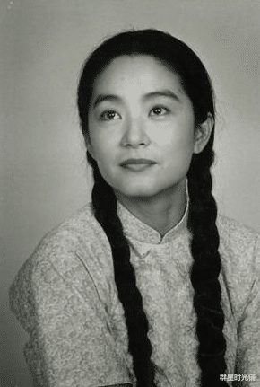 林青霞|林青霞：被与秦汉秦祥林的三角恋情困了半生，还是没逃过现实