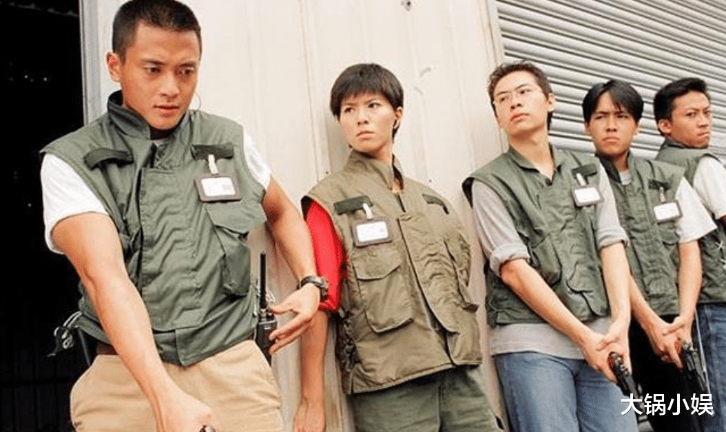 滕丽名|45岁TVB花旦鼓励前男友，此前很少谈及，两人曾是荧幕“金童玉女”