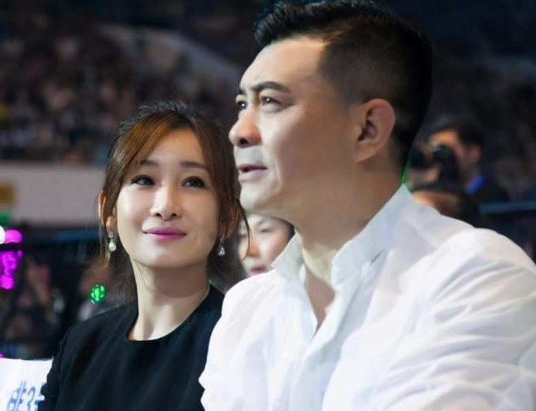 王新军|王新军：弟弟父亲相继去世，取消和秦海璐婚礼，成她一生遗憾