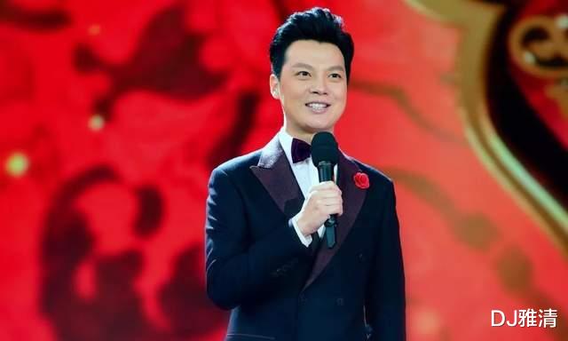 贾玲|2021年央视春晚之最，贾玲最搞笑，张艺兴最燃，主持人张韬令人惊喜