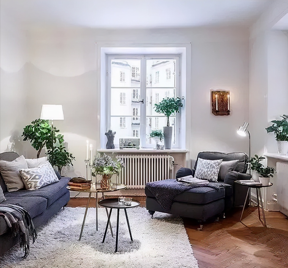 小户型的救星,别再客厅放茶几了,都流行改成这样布置,谁见谁都夸!