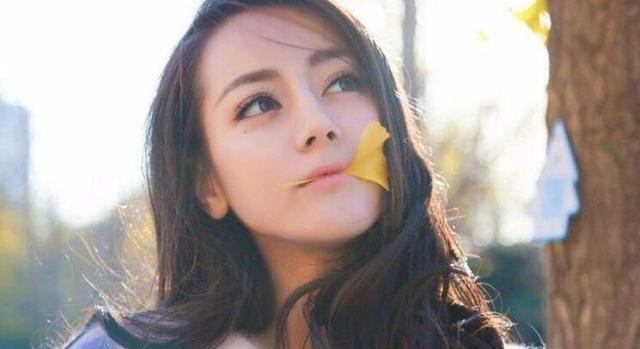 迪丽热巴|《你是我的荣耀》未播，迪丽热巴又一新剧来袭，定妆海报仙气十足