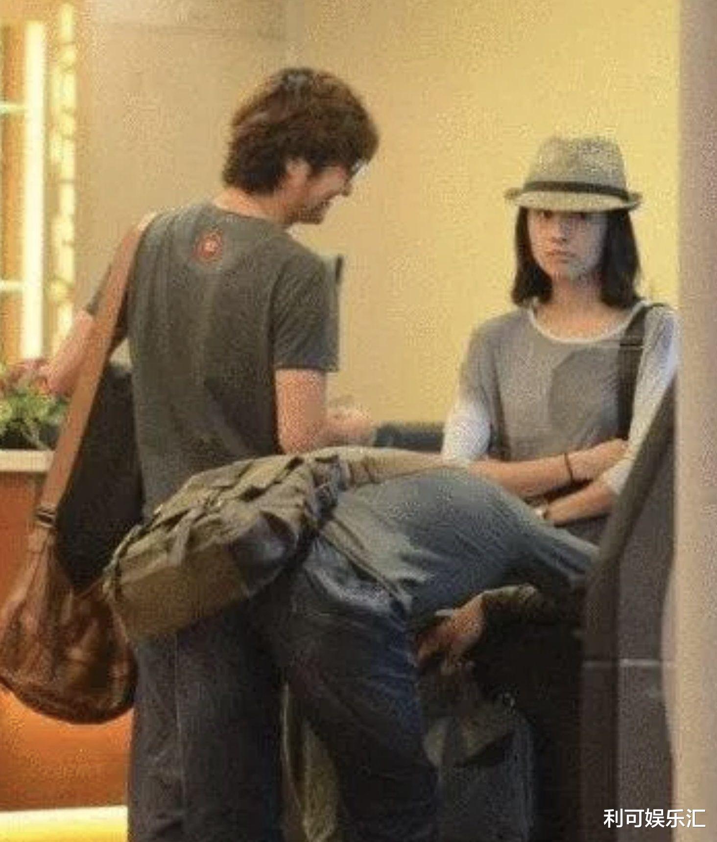 董洁|董洁新剧“扮老”冲上热搜，却遭网友嘲讽抵制，这次也翻红无望了