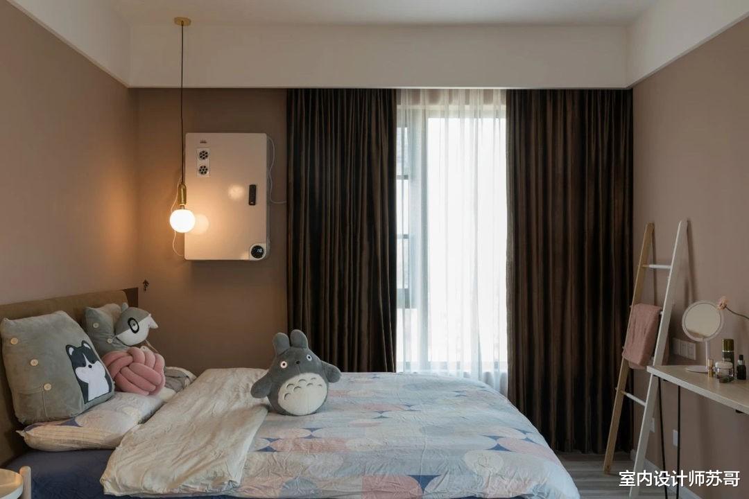 120平的四口之家，竟然没有一个柜子？但收纳功能十分的强大