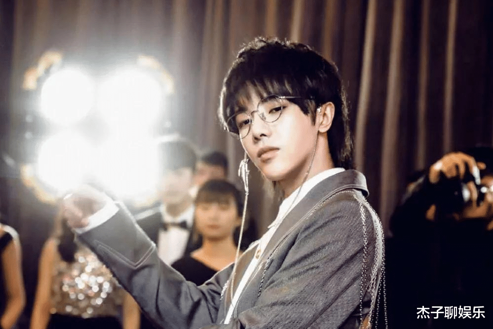 周杰伦|一个连“招牌”都没有的人，何谈成为下一个周杰伦？