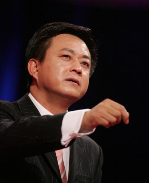 潘虹|她是朱军一生追不到的女人，33岁离婚看破红尘，今68岁一心向佛