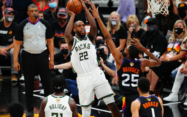 且听旭|27分创纪录!太阳奇兵打爆塔克得分比保罗多 成太阳第二得分手