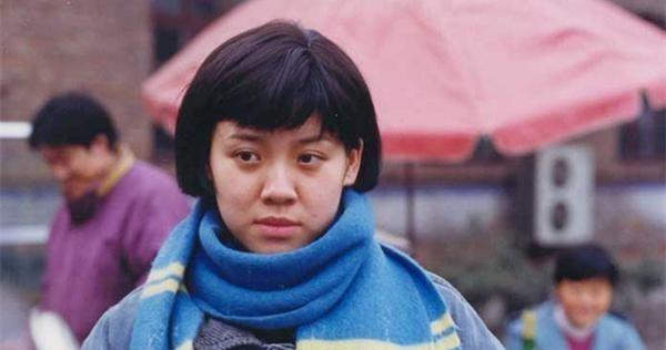 校花|她曾是北电校花，出道24年迟迟不火，44岁一夜爆红却被“骂”泼妇