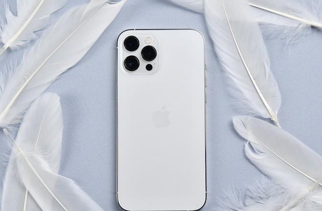 蘋果|恭喜了，iPhone 12 Pro Max！256G降2600元退場